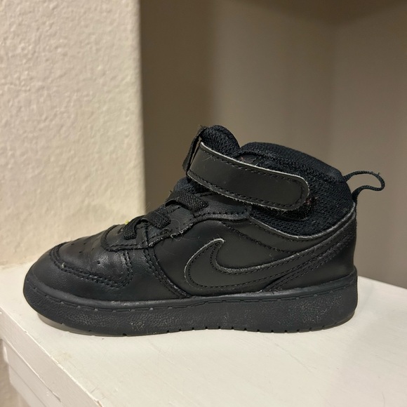 Nike Court Borough Mid 2 Toddler Size 8C(USA) /7,5 UK Black Shoes CD7784-001 - Picture 3 of 9